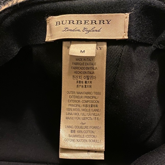 Burberry wool cap/hat - Picture 2 of 8